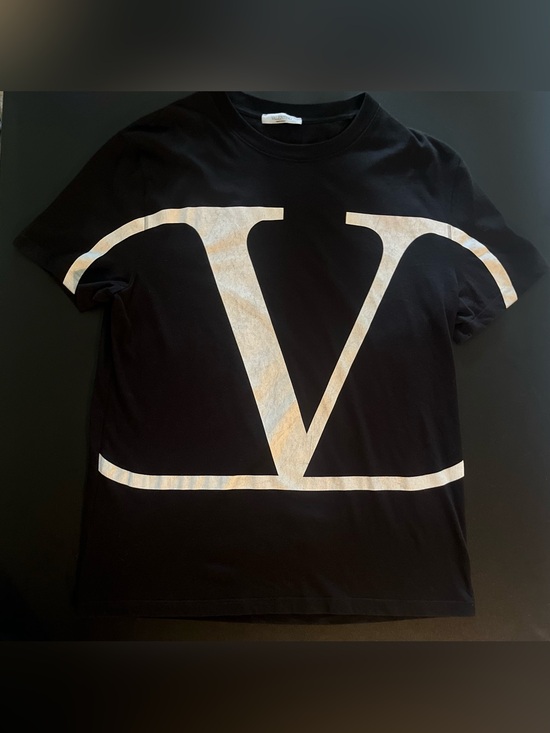 Valentino Garavani Other - Valentino Garavani V-Logo Tee